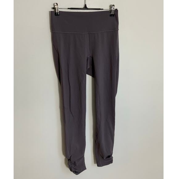 Lululemon‎ Awakening Tight *Taryn Toomey Collection 25" Magnum size 6 - Picture 7 of 10